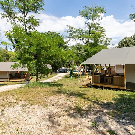 Luksuzni šator Istra Sunny Tent In Lanterna Premium 4*
