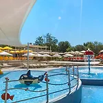 Istra Sunny Tent In Lanterna Premium 4*