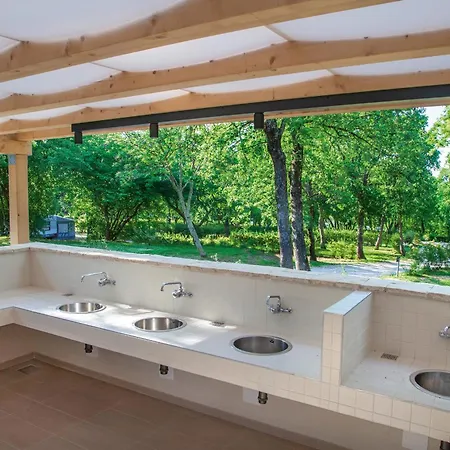 Istra Sunny Tent In Lanterna Premium 4* Розкішний намет Пореч