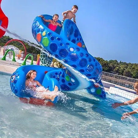 Istra Sunny Tent In Lanterna Premium 4* Lyxtält *