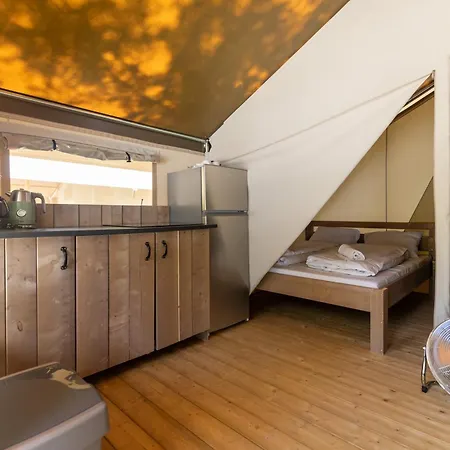 Istra Sunny Tent In Lanterna Premium 4* *