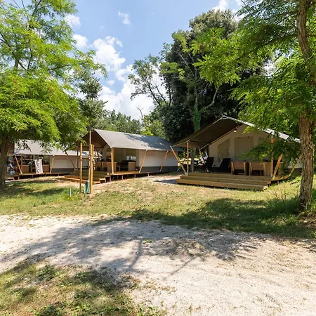 Istra Sunny Tent In Lanterna Premium 4* *