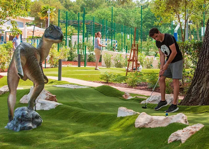 Istra Sunny Tent In Lanterna Premium 4* אוהל מפואר