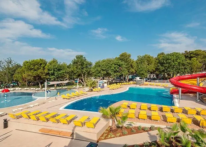 Istra Sunny Tent In Lanterna Premium 4*