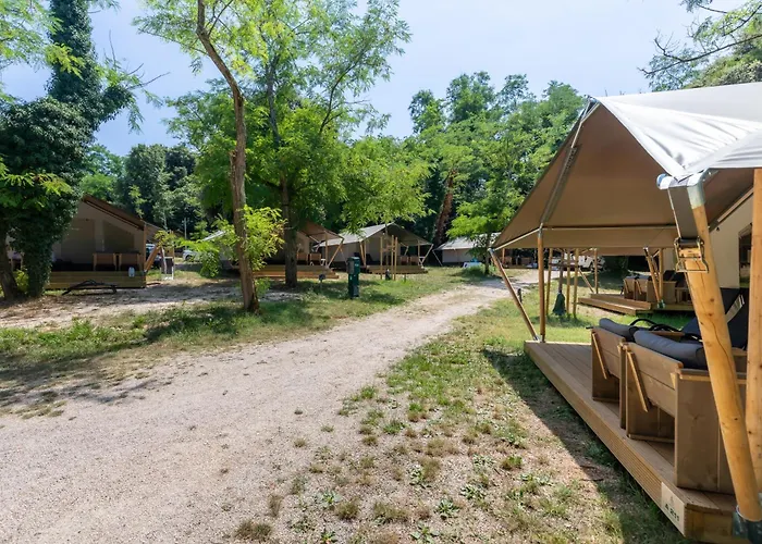 Istra Sunny Tent In Lanterna Premium 4* Poreč