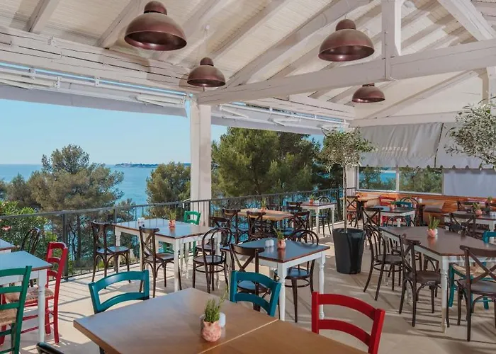 Istra Sunny Tent In Lanterna Premium 4* *