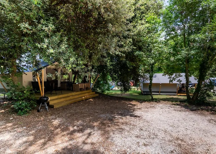 Luxuszelt Istra Sunny Tent In Lanterna Premium 4* *